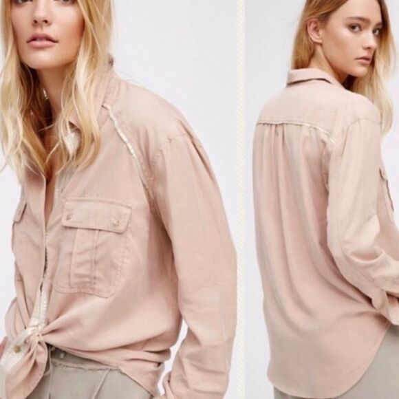 Free People Off Campus Button Down Shirt Blush Silver Metallic Trim Sz XS - Picture 1 of 10